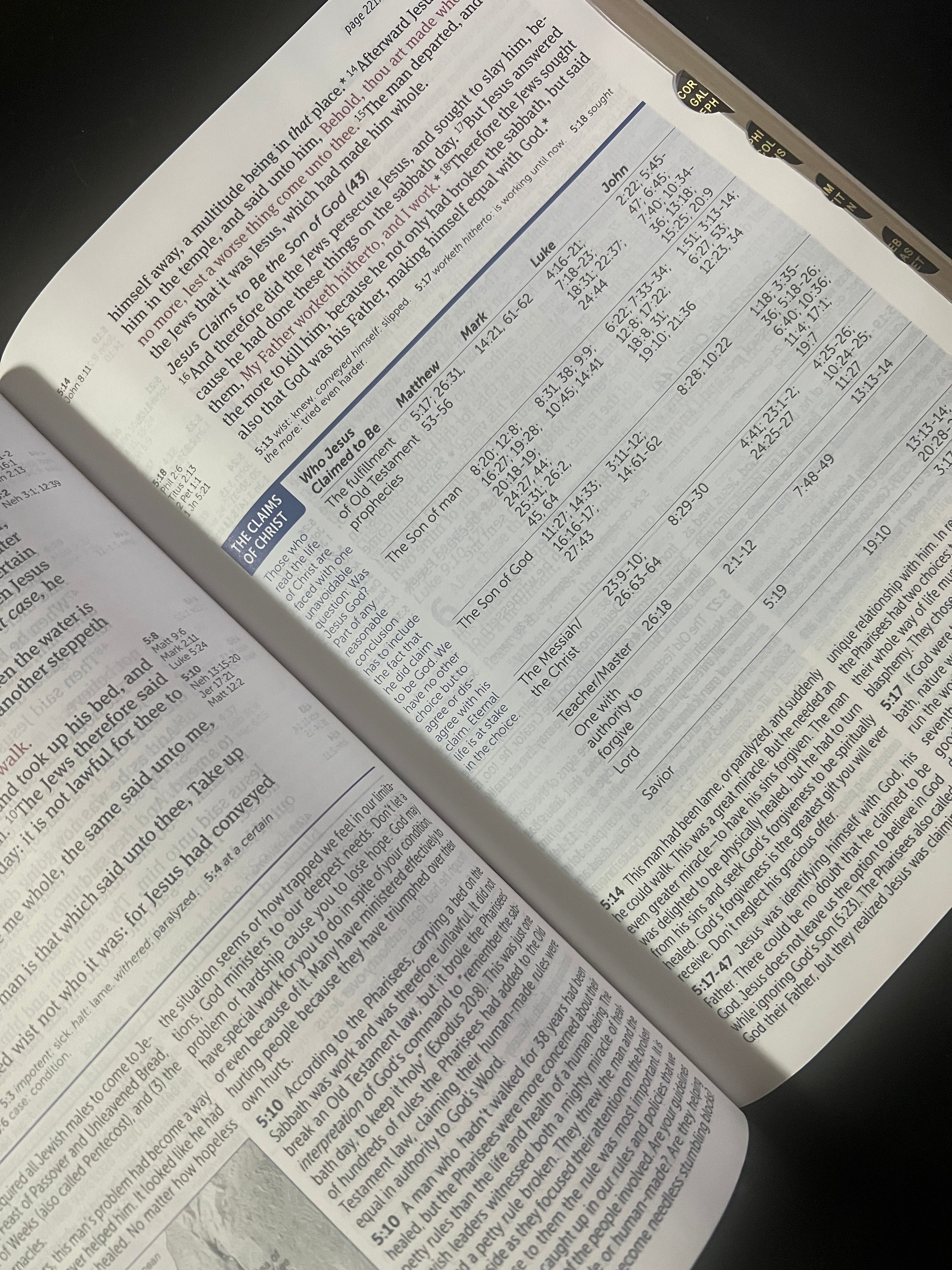 KJV Life Application Study Bible, Third Edition (Large Print)