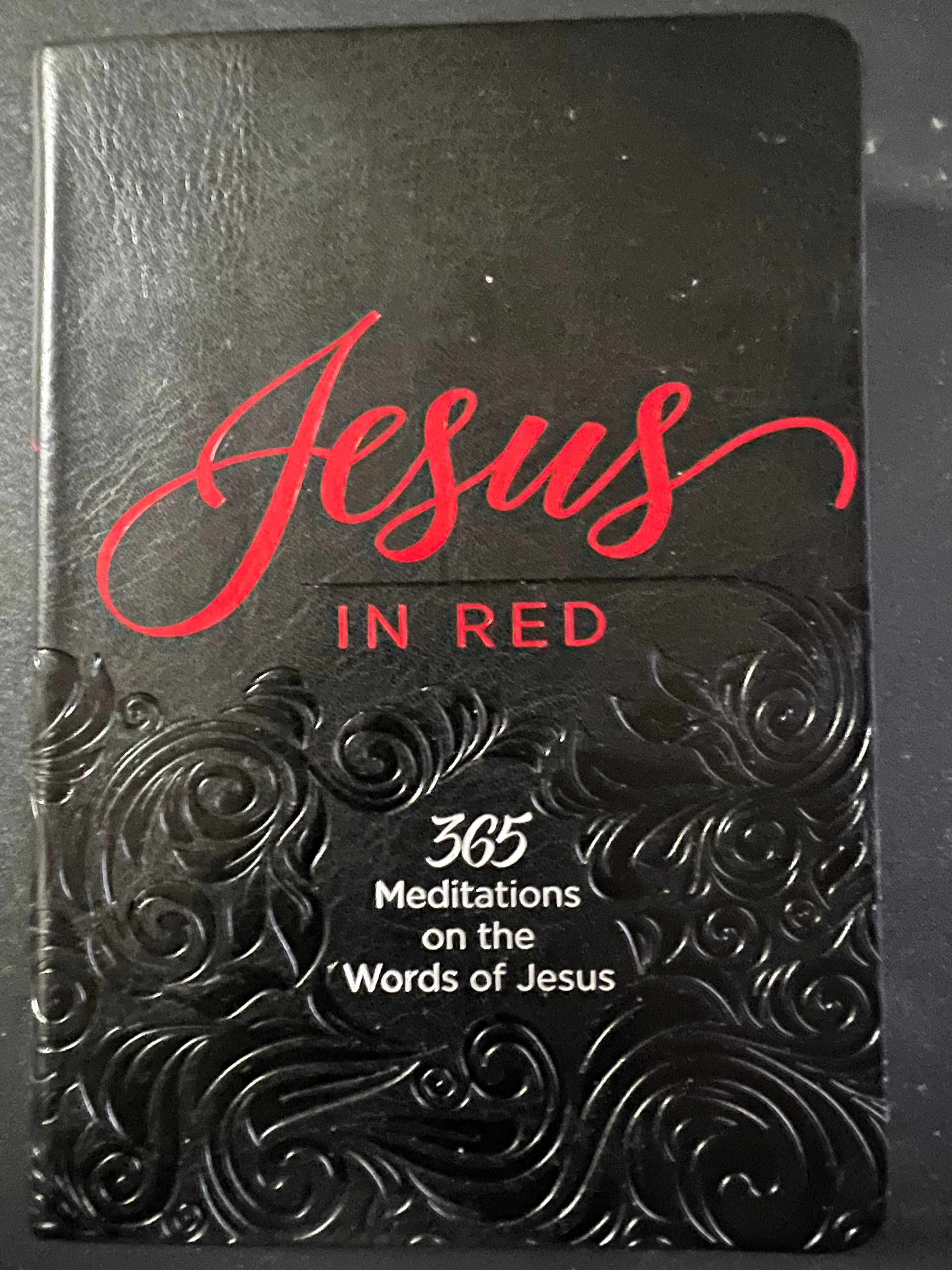 Jesus In Red: 365 Meditations on the Words of Jesus