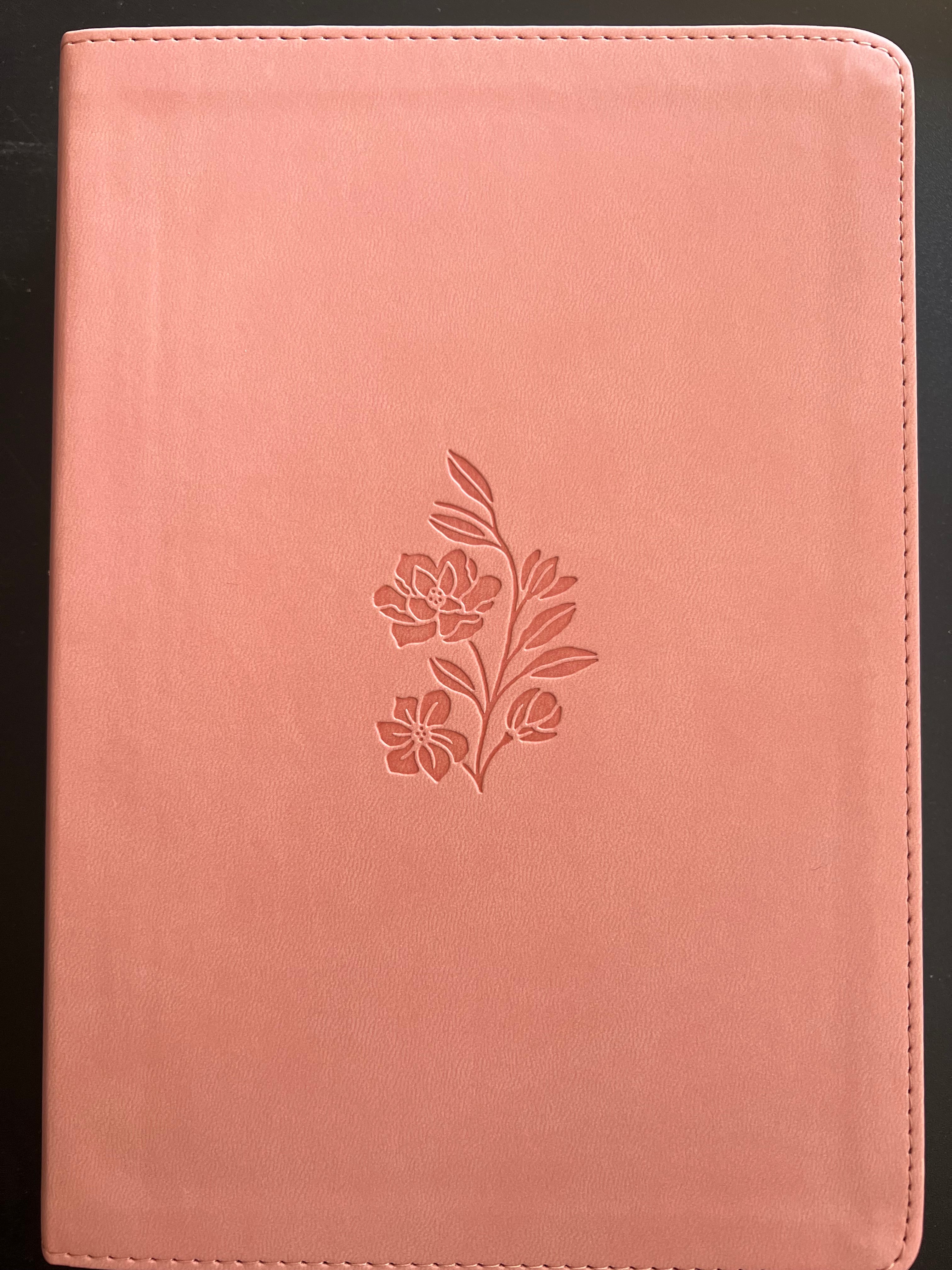 ESV Women's Study Bible (Trutone, Blush Rose, Floral Bloom Design)