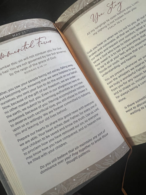 365 Days of Prayer for Couples