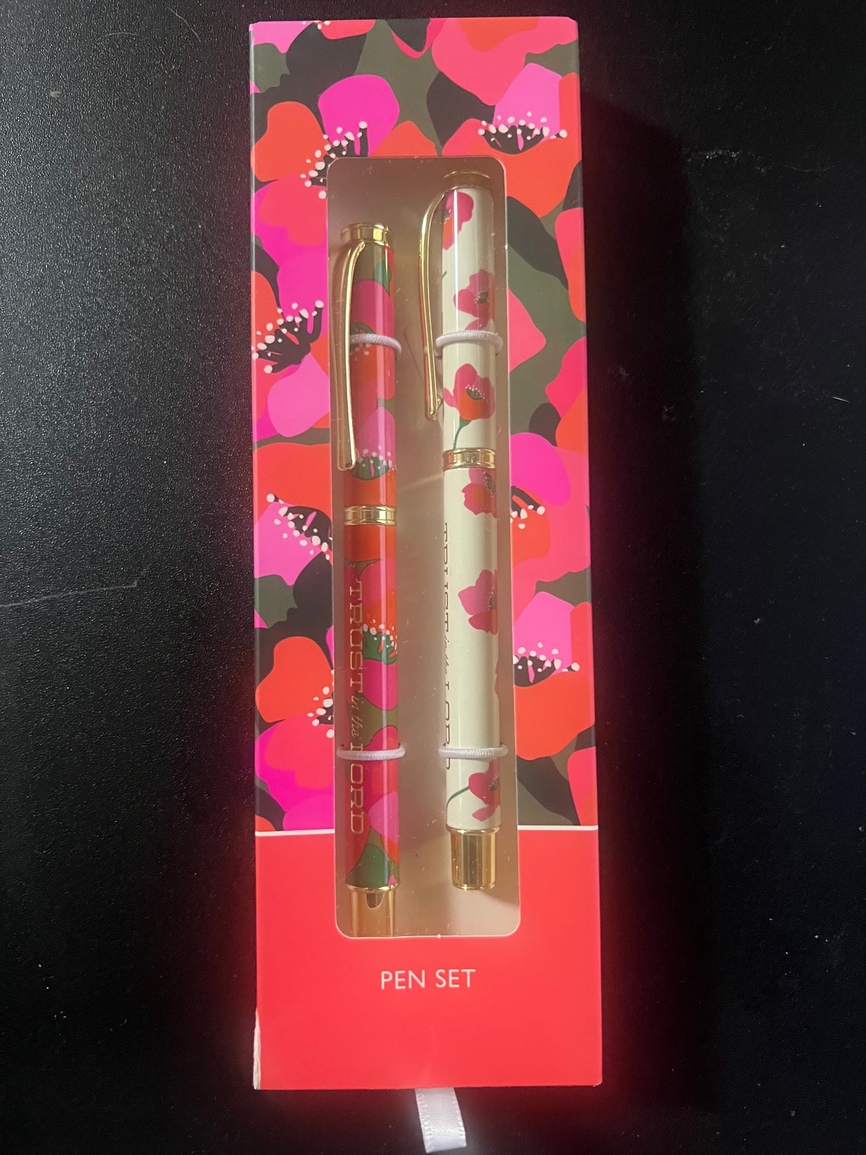 Premium Inspirational Medium Ballpoint Pen Set for Women: Trust in the Lord