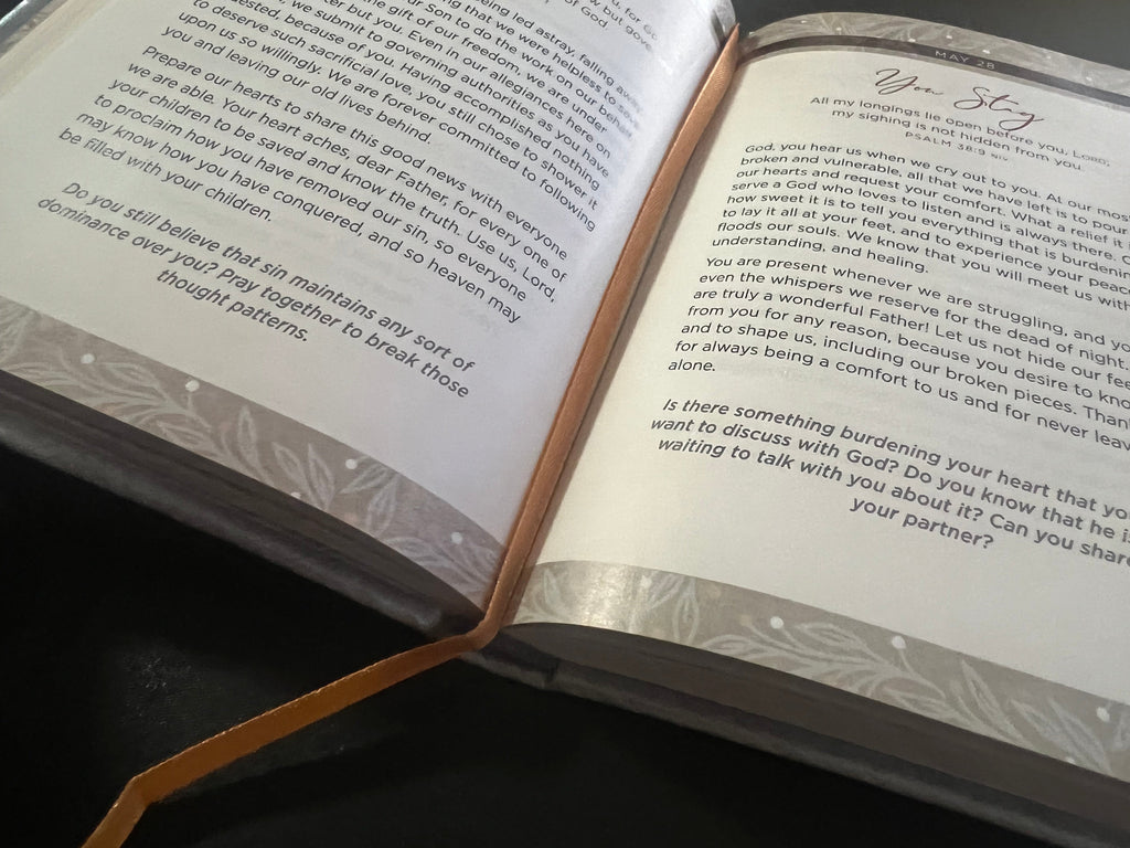 365 Days of Prayer for Couples: Daily Prayer Devotional